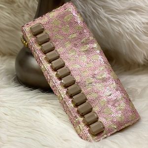 Deux lux jeweled/ sequin clutch